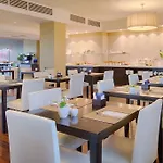 Savhotel Mantegna 4* بادوفا