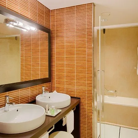 Savhotel Mantegna Hotel