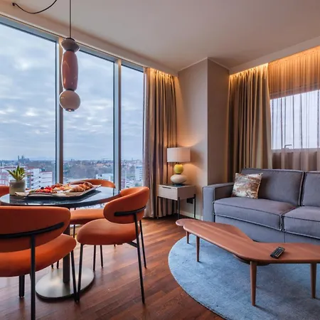 Отель Savhotel Mantegna