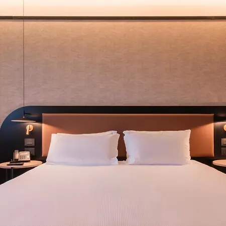Savhotel Mantegna فندق