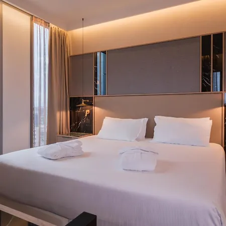 Savhotel Mantegna 4*
