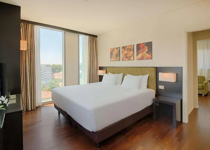 酒店 Savhotel Mantegna 4*