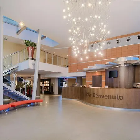 Savhotel Mantegna 호텔