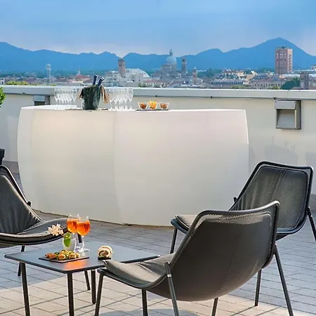 Savhotel Mantegna Hotel