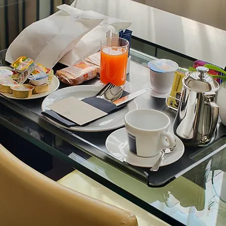 Otel Savhotel Mantegna