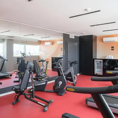 Savhotel Mantegna Hotel 4*