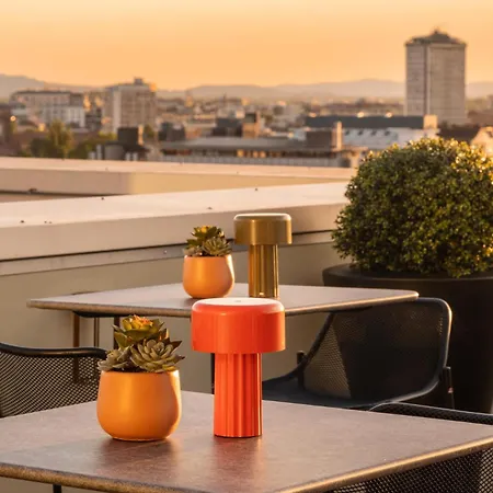 Savhotel Mantegna Hotel 4*