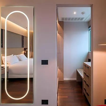 Savhotel Mantegna