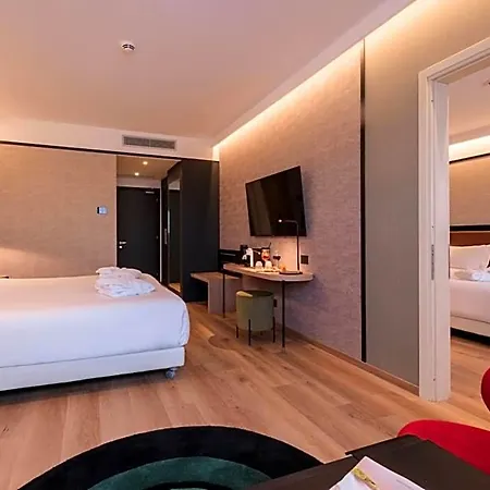 Savhotel Mantegna 酒店