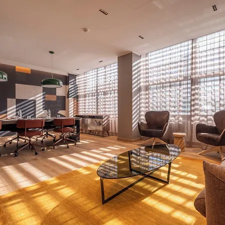 Savhotel Mantegna Hotel