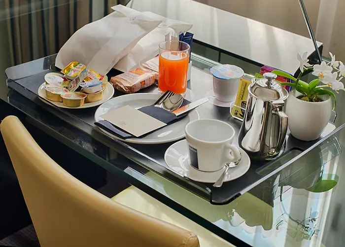 Hotel Savhotel Mantegna 4*